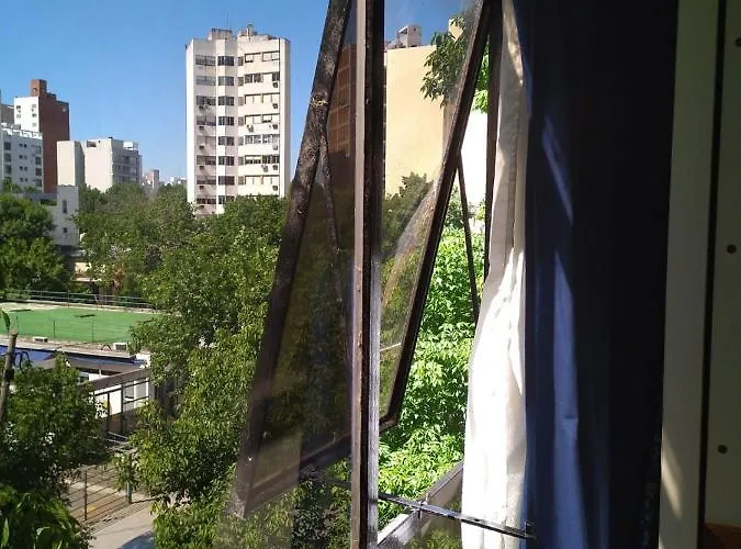 Luminoso Monoambiente Con Cochera Propia Dentro Del Edificio